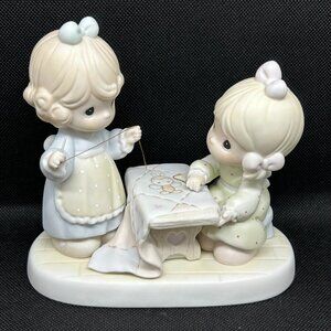 Precious Moments "Friend's Are Forever, Sew Bee It" figurine
